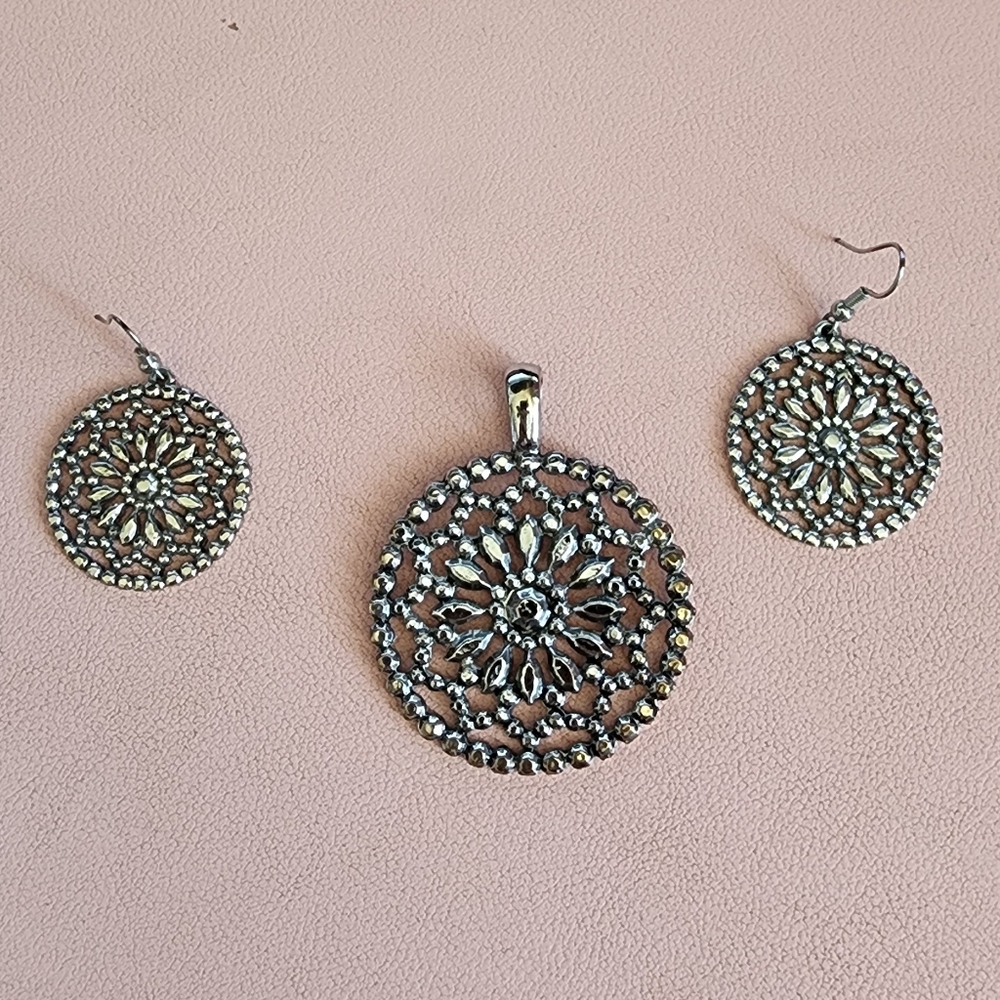 Pendant and Earrings